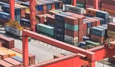 各類(lèi)火爆展會(huì )彰顯中國經(jīng)濟活力 中國外貿“以新破局”釋放吸引力